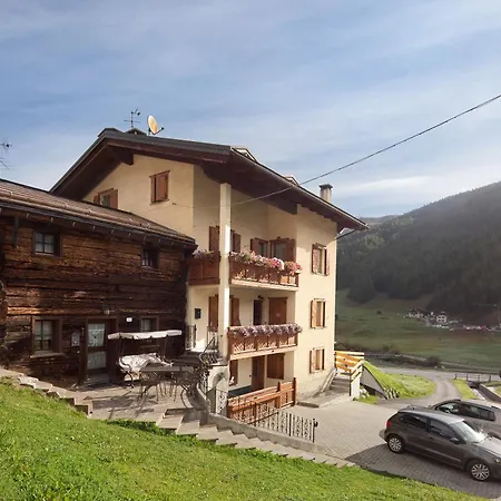 Casa Silvia Apartment *